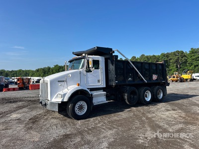 1998 Kenworth T800 8x4 4-Achs Kipper-Lkw
