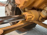 Hydraulics with Ejector Cylinder