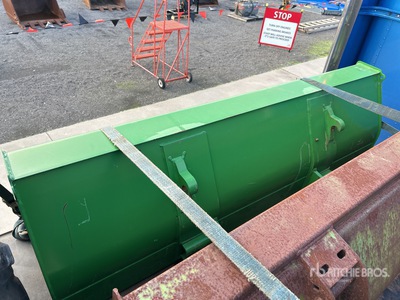 Tractor Buckets