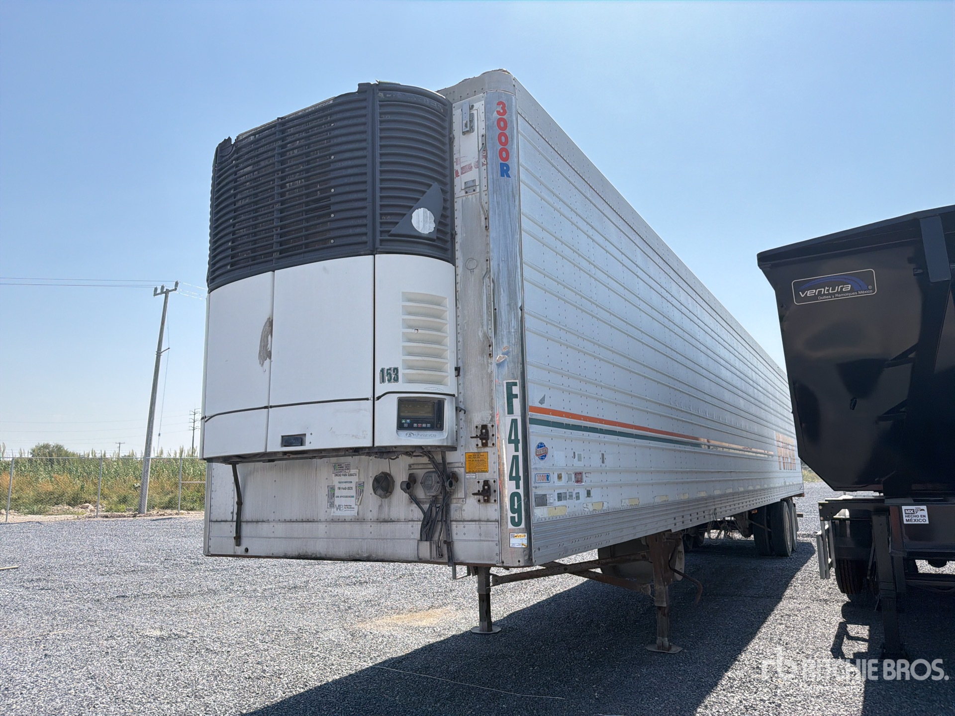 2002 Utility ADVANCED 53 ft x 102 in T/A Caja Refrigerada / Refrigerated Trailer