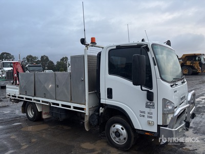 2011 Isuzu NPR275 4x2 Utility Truck