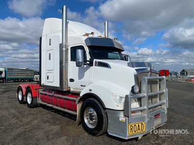 2020 Kenworth T610 6x4 Cabeza Tractora Cabina Dormitorio