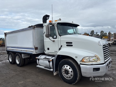 2006 Mack Vision 6x4 3-Achs Kipper-Lkw