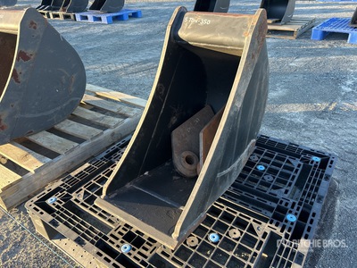 350 mm Cleanup Excavator Bucket - Fits 5 Ton