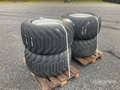 Quantity of (4) 500/45-22.5 اطارات