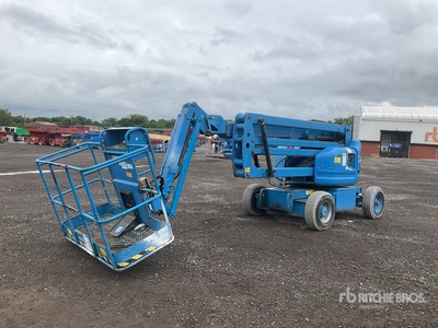 2014 Genie Z-45/25J 2WD Hybrid ブームリフト