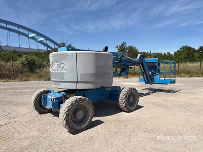 2016 Genie Z45/25J 4WD Nacelle Articulee Articulating Boom Lift