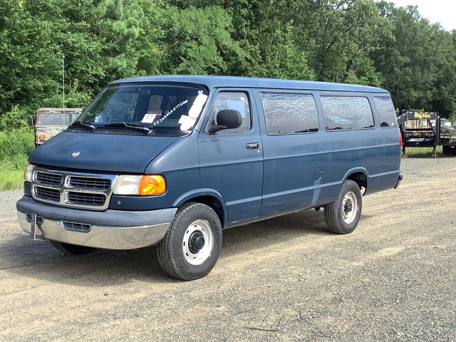 2001 Dodge RAM 3500 Passenger Van