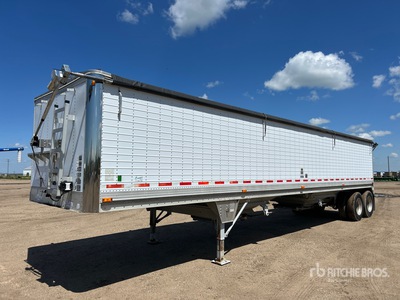 2001 Wilson 42 ft T/A Grain Trailer