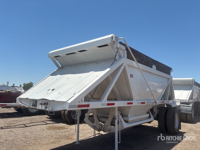1996 Ranco S/A Lead Belly Dump Trailer