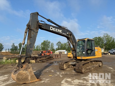 2012 John Deere 160G حفارة بجنزير