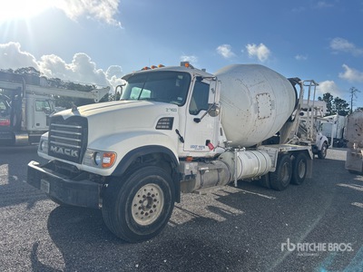 2007 Mack CV713 6x4 Mixer Truck