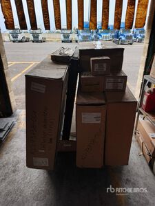 Freightliner Lote de Refacciones para Camiones Freightliner / Spare Parts fits Freightliner Trucks