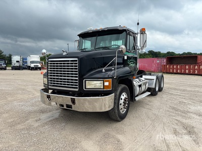 2000 Mack CH600 6x4 Cabeza Tractora Cabina Corta