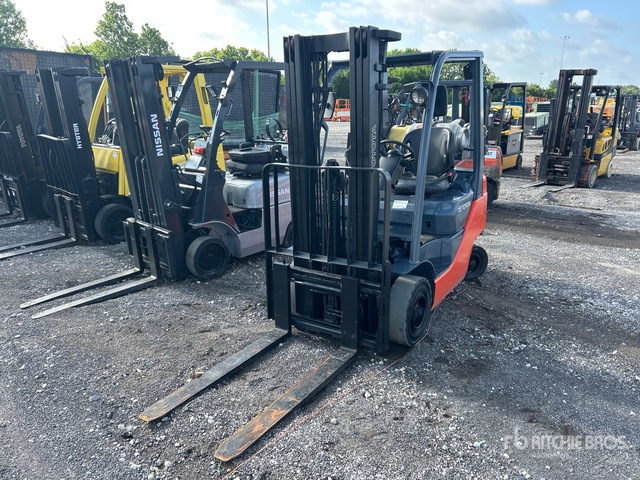 2007 Toyota 8FGU15 2500 lb Cushion Tire Forklift