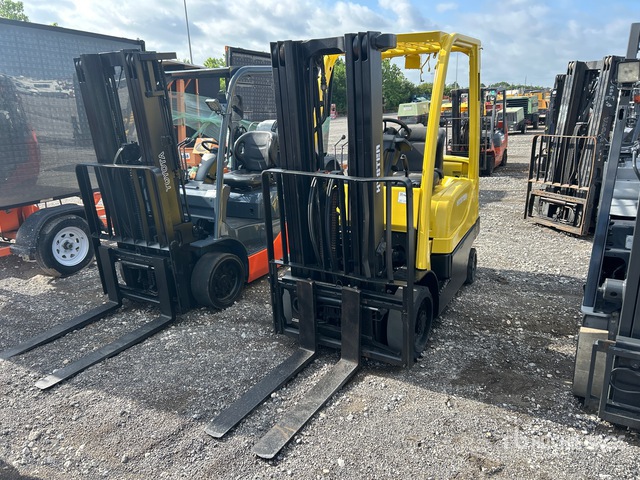 Hyster S50FT 5000 lb Cushion Tire Forklift
