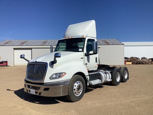 2019 International LT 6x4 T/A Day Cab Truck Tractor 2019 International LT 6x4 T/A Day Cab Truck Tractor