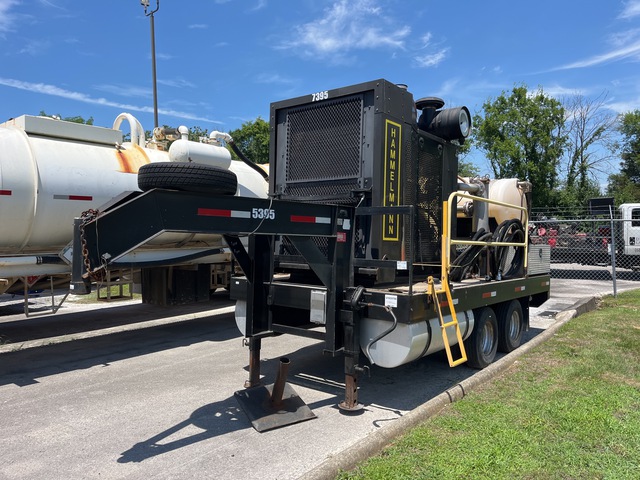 2013 Hammelmann 10K Portable Water Blaster w/ 2010 T/A Flatbed Trailer