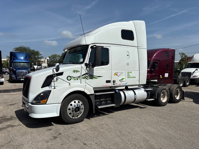 2015 Volvo VNL 6x4 T/A Sleeper Truck Tractor