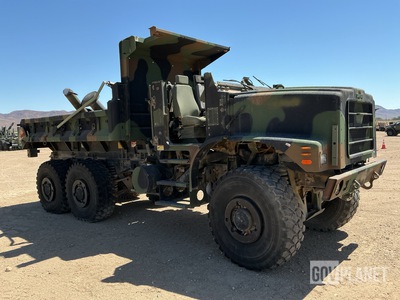 Oshkosh AMK29A1 MTVR 7 Ton 6x6 Dump Truck