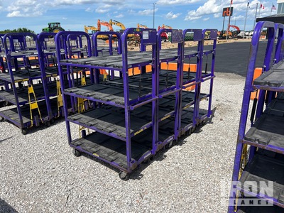 Quantity of (4) Rolling Carts Varios, tienda, almacen, consumidor