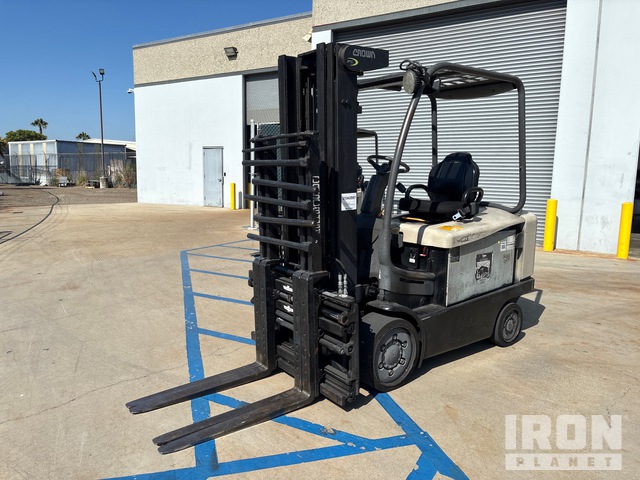 2011 Crown FC4500 4200 lb Electric Forklift