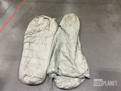 (40) Sleeping Bags