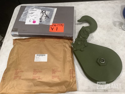 (2) Tackle Blocks, (1) Switch, (19) Seals & Assorted Items