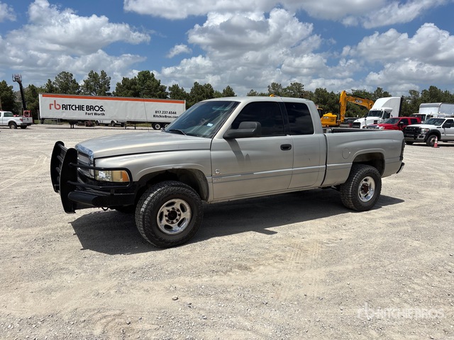 2001 Dodge Ram 2500 4x2 Extended Cab Pickup