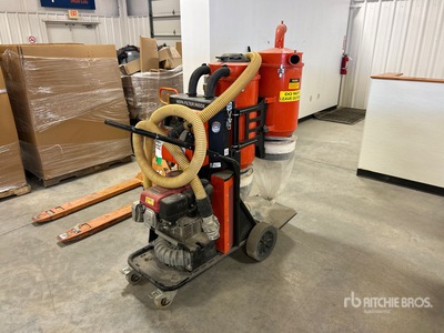 2022 Husqvarna T4000 Dust Collector