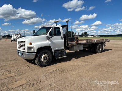 2007 Chevrolet C6500 4x2 Camion à Plateau