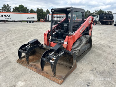 Kubota SVL65-2 Compact Track Loader
