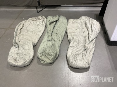(40) Sleeping Bags