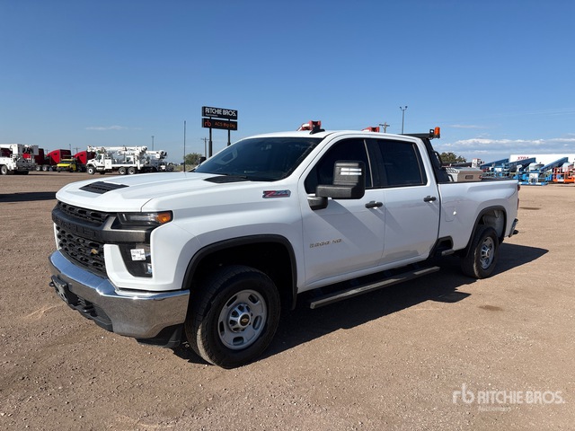 2022 Chevrolet Silverado 2500HD 4x4 Crew Cab Pickup