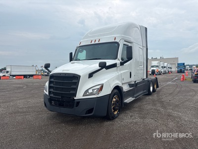 2023 Freightliner Cascadia 126 6x4 T/A Sleeper Truck Tractor