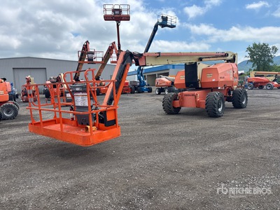 2013 JLG 800 AJ 4WD Diesel Articulating Boom Lift