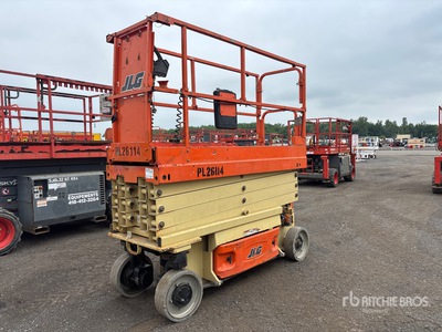 2016 JLG 2632ES Electric シザーリフト