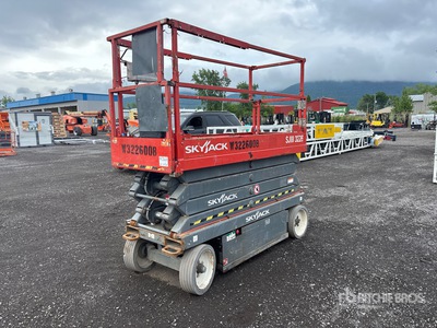 2014 Skyjack SJ III 3226 Electric シザーリフト