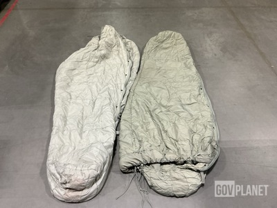(40) Sleeping Bags