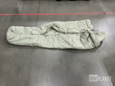 (40) Sleeping Bags