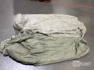 (40) Sleeping Bags
