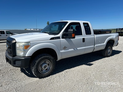 2011 Ford F-250 XL 4x4 Extended Cab Pick Up