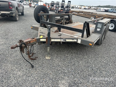2008 JLG 14 ft T/A Ground Load Trailer
