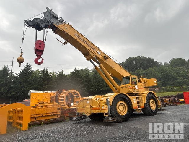 Grove RT9100 100 ton 4x4 Rough Terrain Crane