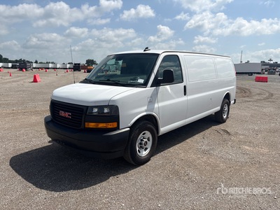 2020 GMC Savana 2500 Cargo Van