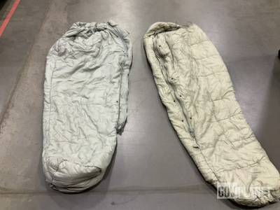 (40) Sleeping Bags