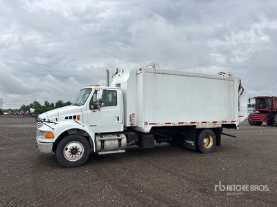 2008 Sterling Acterra 4x2 Camion de ramassage des ordures ménagères