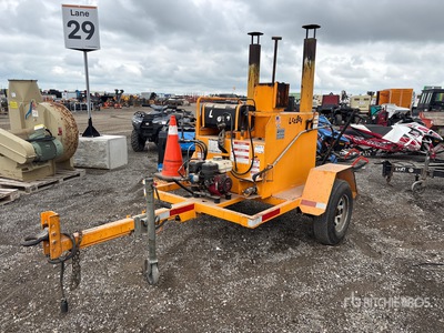 LeeBoy L150 S/A Rimorchio spandiasfalto