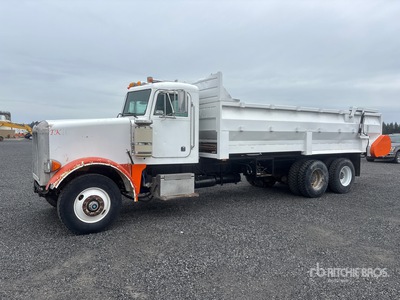 1990 Peterbilt 6x4 Voerwagen