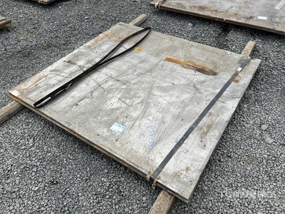 Quantity of (2) 2025 Kit Containers Steel 5 ft 6 in x 6 ft (0.75 in Thick) ألواح الصلب